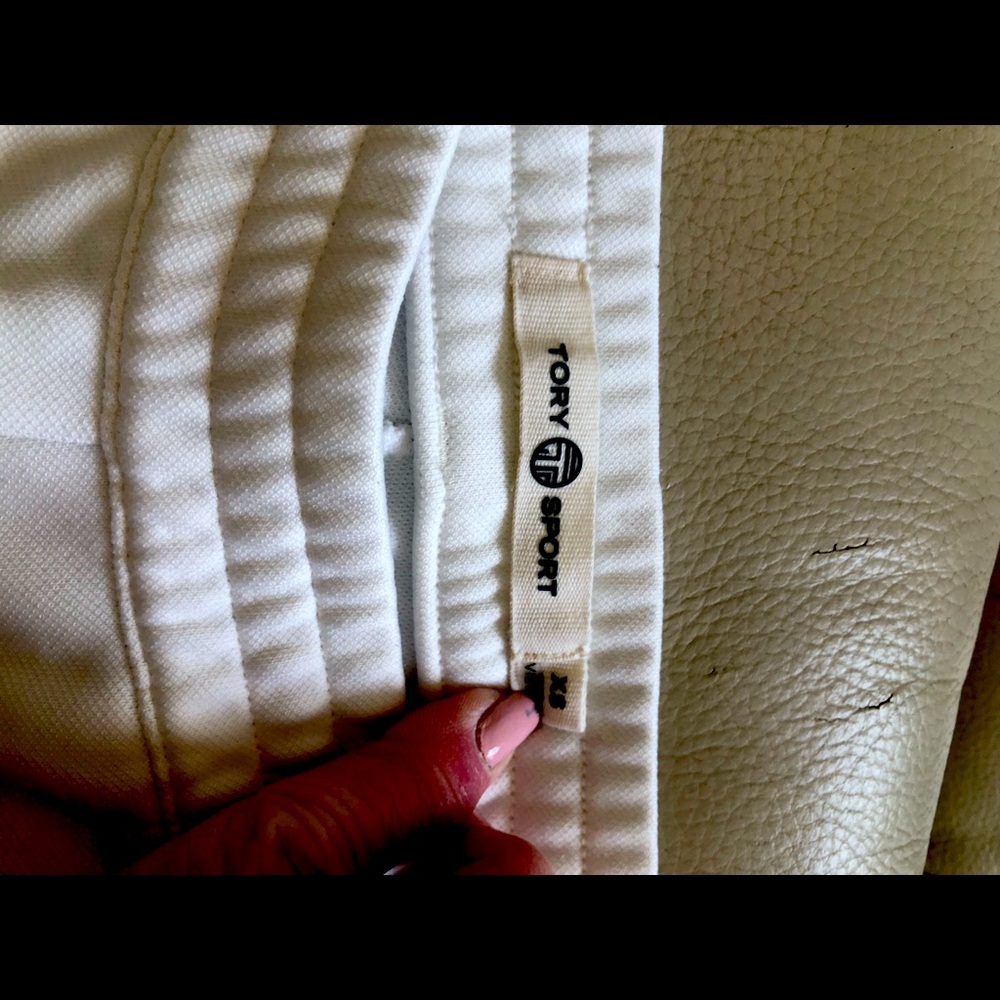 Tory Burch wht Xs side button women’s white pants